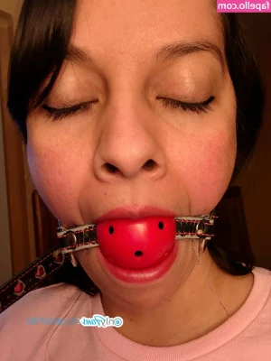m_apachita [ m-apachita ] - so fucking horny tonight <3