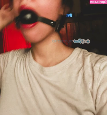 m_apachita [ m-apachita ] - Donut eating stills
