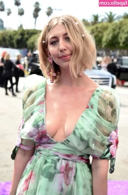 Heidi Gardner [ heidi-gardner ] - Que rico como este chico me hizo suyo