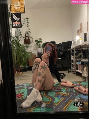 Kira-Julie - Hey babe 😘