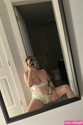 ameliaamoon - 1 or 2