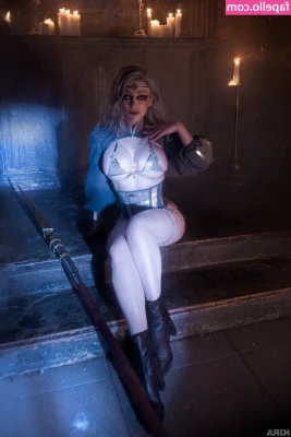 Olga Haku [ olga-haku ] - LETS PLAY A GAME🤭 message me right now so we can play a little