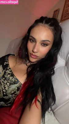 Kylie Cantrall [ kylie-cantrall ] - Feeling so horny today ;)