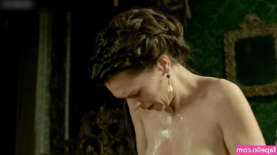 Versailles (Fernsehserie) [ versailles-fernsehserie ] - Do you follow me on Tiktok too