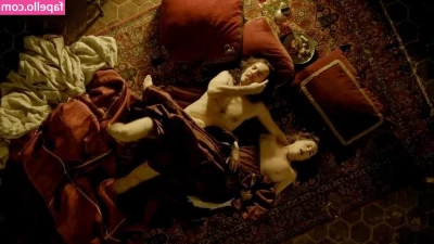 Versailles (Fernsehserie) [ versailles-fernsehserie ] - Someone come and rip my pants off with their teeth please