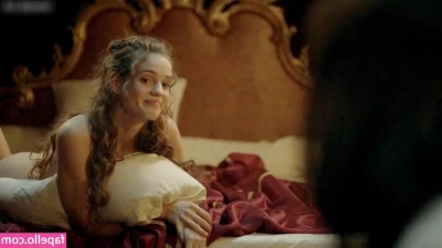 Versailles (Fernsehserie) [ versailles-fernsehserie ] - is thong thursday a thing  it should be a thing