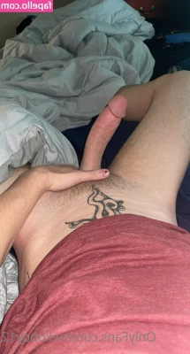nekochik122 - After stream last week I did record 2 different full strip videos 