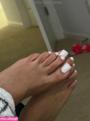 Wetcream - Oh…hey there😈😈😈