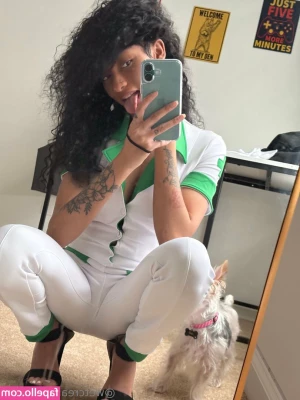 Wetcream - special vid for my feet lovers  Enjoy