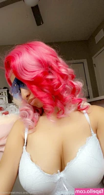 Wetcream - If you play with my feet in yours forever  raviowolf
