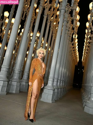 Doja Cat [ doja-cat ] - Booty with a side of pussy