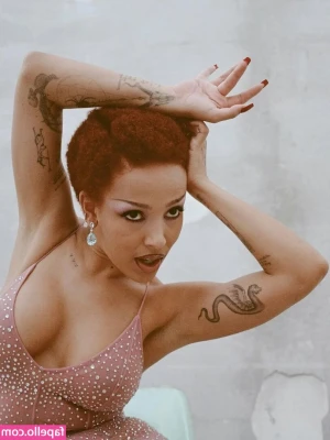Doja Cat [ doja-cat ] - Do you like it when I tease you? 😏 keep clicking to see the