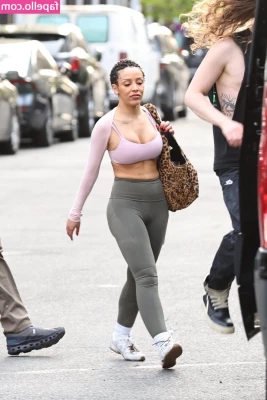 Doja Cat [ doja-cat ] - Sorry for the lack of posting. Work has been killing me. Please also