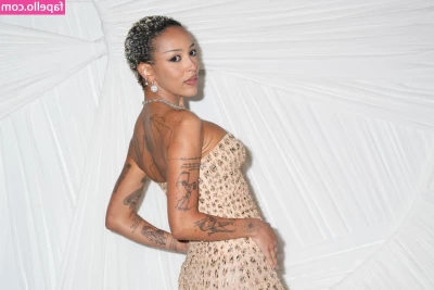 Doja Cat [ doja-cat ] - convinced enough to fuck me?❤️