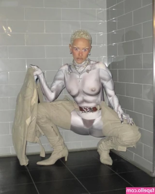Doja Cat [ doja-cat ] - Getting of with my black dildo in the shower 🚿 😈 💦
