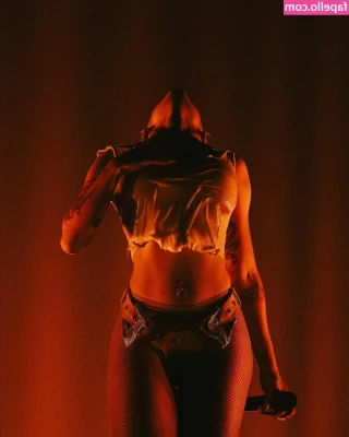 Doja Cat [ doja-cat ] - Want to trade places with the 🍒?