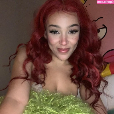 Doja Cat [ doja-cat ] - Have some new   stockings  and wanted to bring Jerome   out to play