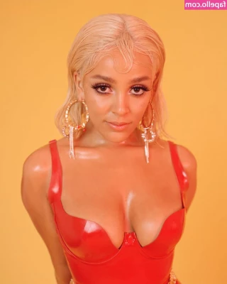 Doja Cat [ doja-cat ] - I wanna give u some attention right now <33