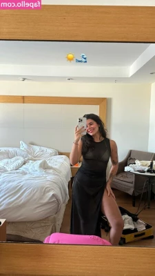 Paula Nobre [ paula-nobre ] - Thinking of doing a Live Show once a week for all you fans  Ill put