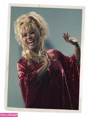 Celia Cruz [ celia-cruz ] - do you like the view from down under?