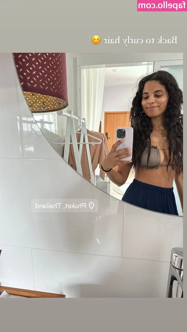 lorenasoleil / earthtravelstories [ lorenasoleil-earthtravelstories ] - i fucked my little pussy till i squirted and it felt so fucking good