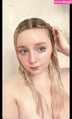 Ashtronova [ ashtronova-1 ] - Working on getting a fatter ass for all of you   I m getting there