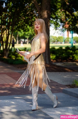 Mina Kess [ mina-kess ] - I’m feeling naughty ! How you feeling ??? Dm me