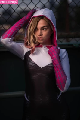 Mina Kess [ mina-kess ] - I love you guys but I will not reply to dms ANYWHERE not even on here
