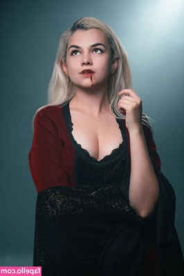 Mina Kess [ mina-kess ] - i may be cute but im kinda crazy  but mostly horny
