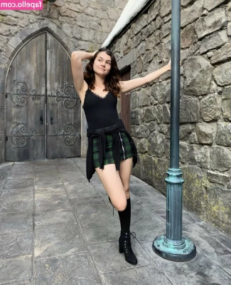 Mina Kess [ mina-kess ] - Sorry for lack of content this week lovelies I needed a mental break 