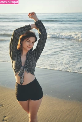 Mina Kess [ mina-kess ] - SPREAD MY CHEEKS part 1