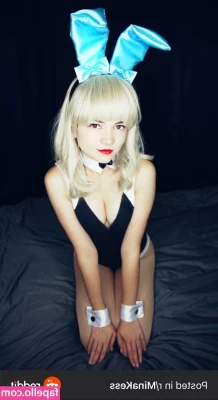 Mina Kess [ mina-kess ] - She got my fire blazin bright  Let s make love in the flames tonight