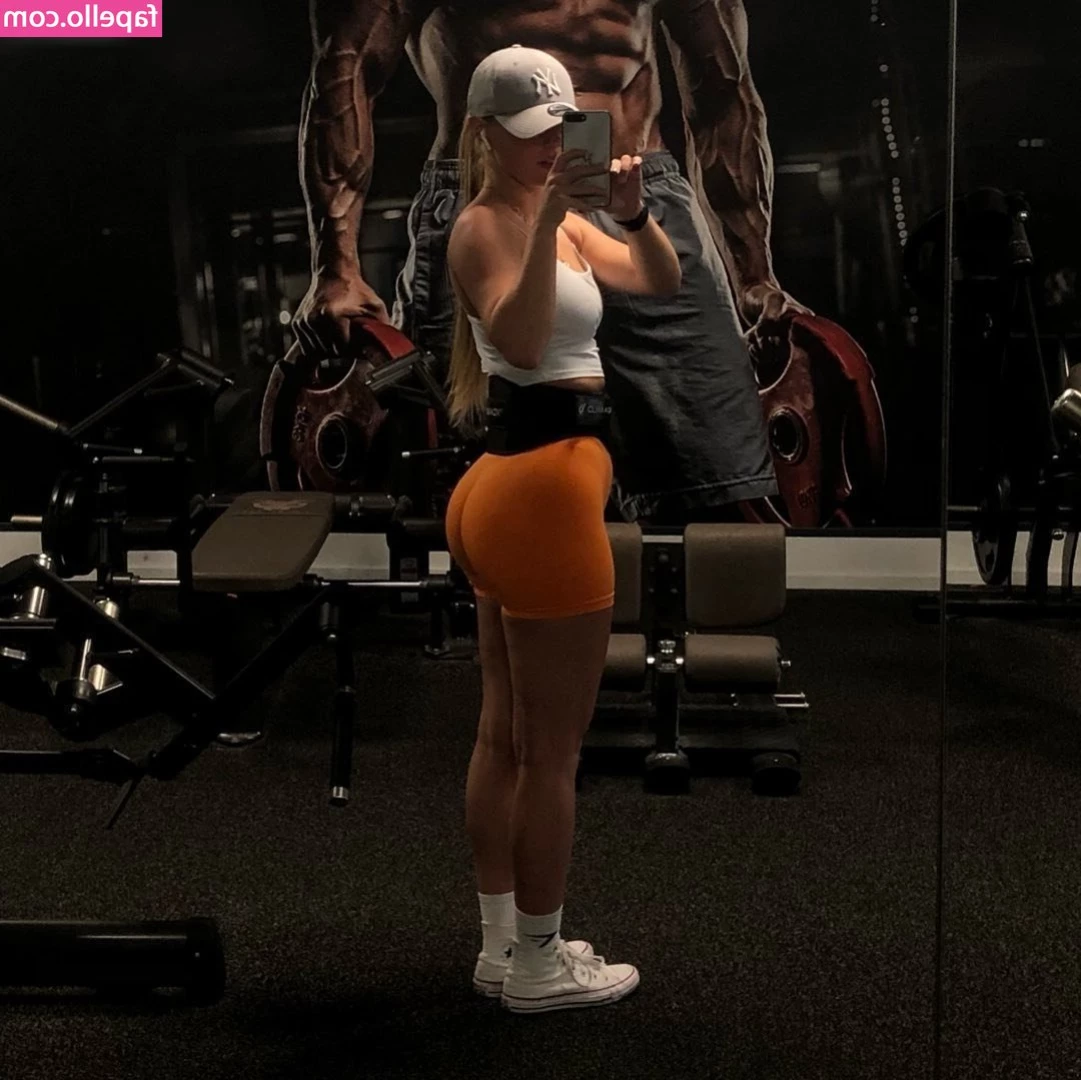 melina.schork Fitnessgirl [ melina-schork-fitnessgirl ] - Long time I haven’t posted. I missed you! Dm me if you wanna see