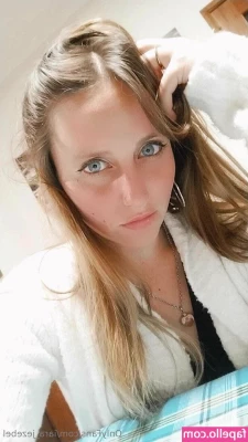 iara_jezebel [ iara-jezebel ] - What would you like to see from me  If other  kink or couples content