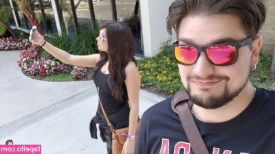 shoe0nhead [ shoe0nhead-1 ] - Who s up for a snack