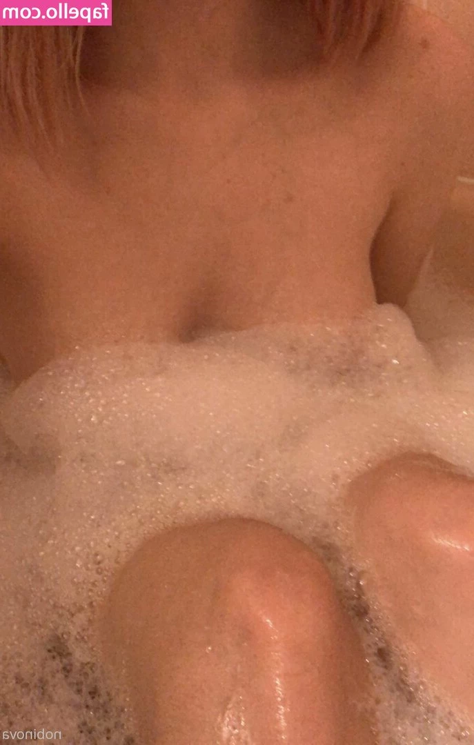 nobinova - Gif Of Me In Public