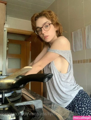 YourCoraRossi - What are your sexy plans for today boo