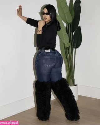 Queen Naija [ queen-naija ] - If you just subscribed and we’re looking for a certain video let me