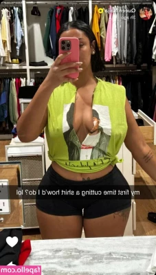 Queen Naija [ queen-naija ] - Do you guys wanna see more in the shower  What do you wanna see