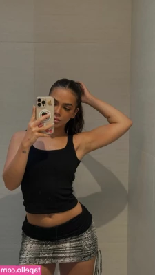 Mel Maia [ mel-maia ] - Go check out my secondary page  I ll be posting the hottest content