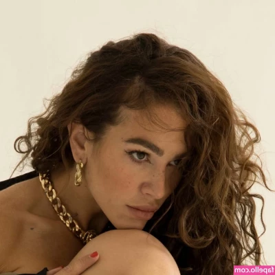 Chrysti Ane [ chrysti-ane ] - Buenos días hermosuras con ganas de contenidos