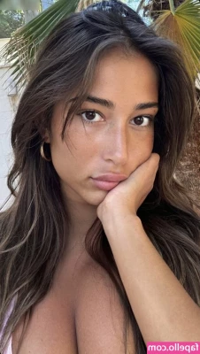 lorena.sim [ lorena-sim ] - Happy Friday