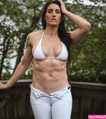 Lesley Cusumano [ lesley-cusumano ] - Itty-bitty titty Tuesday  Love ya