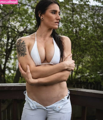 Lesley Cusumano [ lesley-cusumano ] - arosvicky    babygirl looking for a daddy    sexting   dick rate  