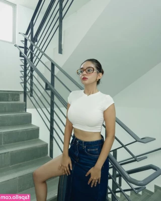 Anushka Sen [ anushka-sen ] - Just putting it out there, the more I see your user name for likes