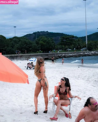 Luisa Sonza [ luisa-sonza ] - You make me orgasm in a way that it sends chills down my
