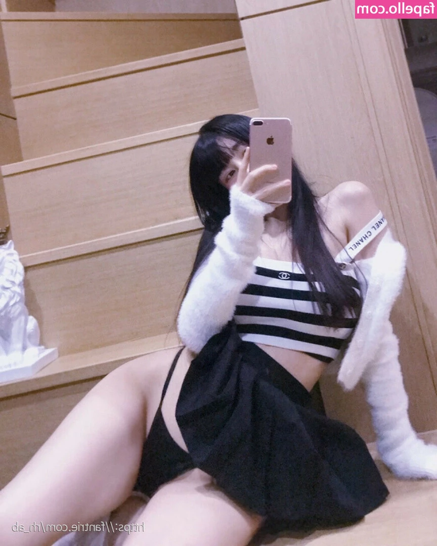 rh_ab [ rh-ab ] - lil treat  messages are open for customs and requests  dm for prices