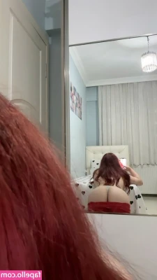 bestbe_ [ bestbe ] - You like my nails bby ?