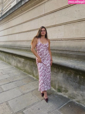 Ilona Maher [ ilona-maher ] - point of entry ♥️like this post to get my attention ♥️