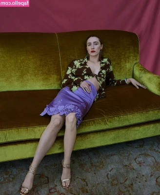 Saoirse Ronan [ saoirse-ronan ] - Cum and have your way with my peaches
